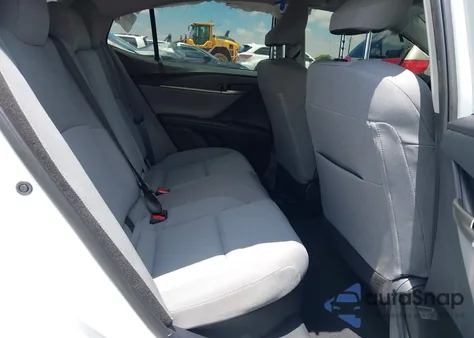 2025 Toyota Camry Le z USA, uszkodzony, nr VIN 4T1DAACK6SU569122